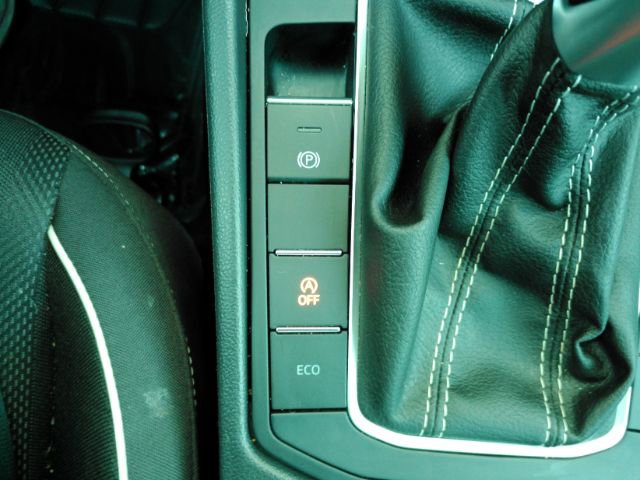 Used 2024 Volkswagen Jetta Sport image 35