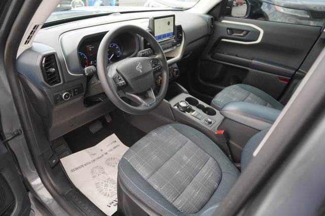 Used 2023 Ford Bronco Sport Heritage image 8