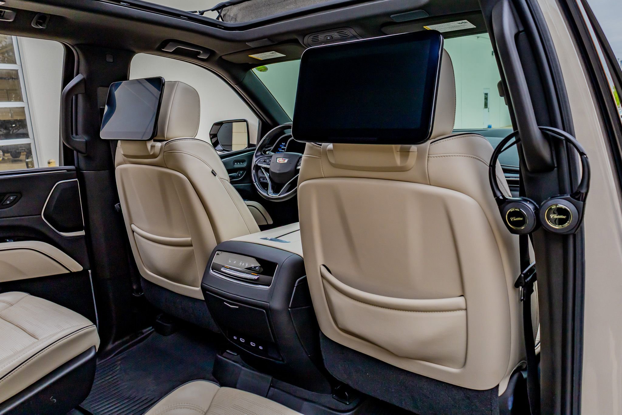 Used 2021 Cadillac Escalade Sport image 31