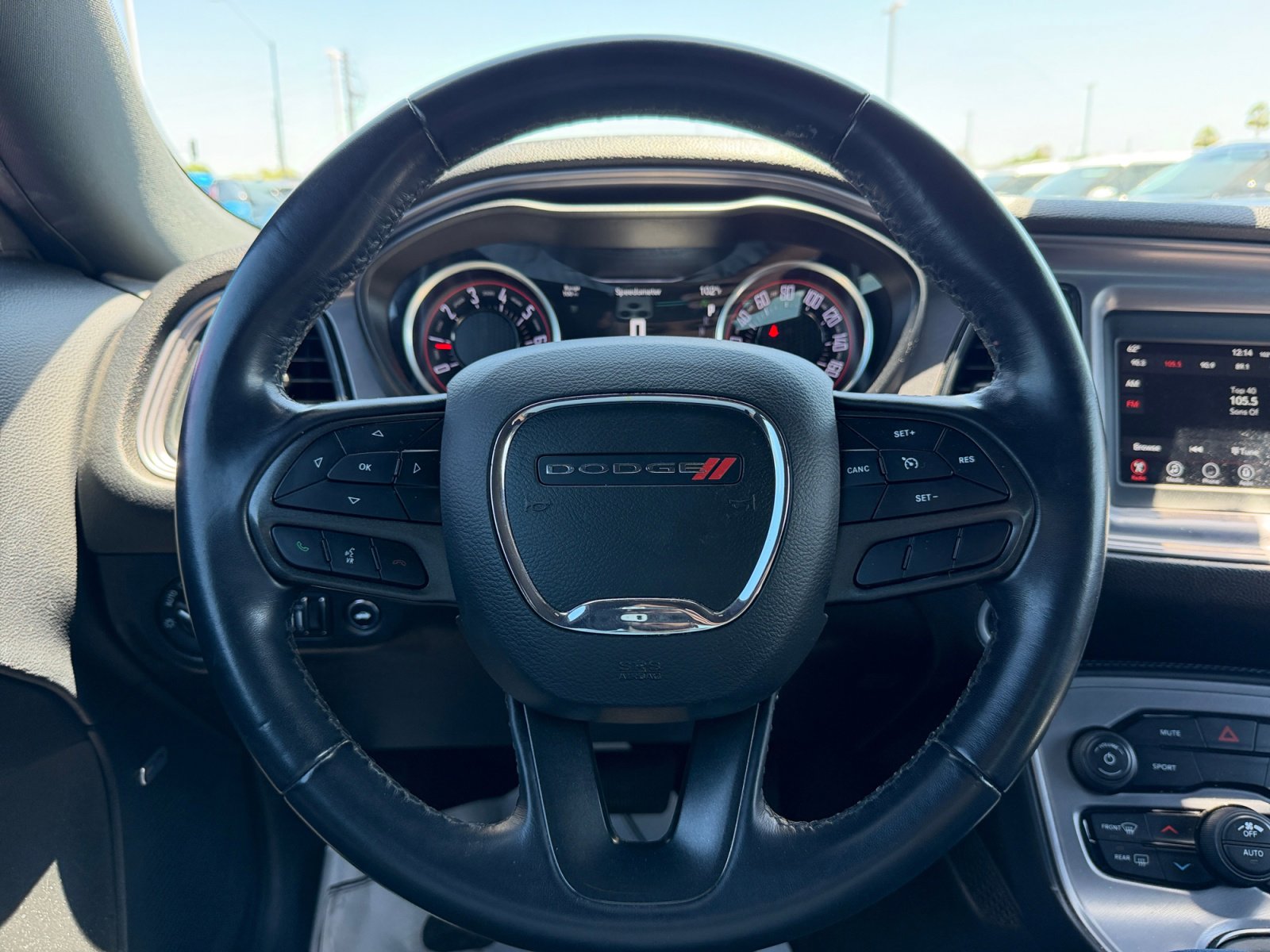 Used 2023 Dodge Challenger SXT RWD image 9