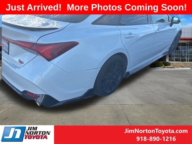 Used 2020 Toyota Avalon TRD image 5