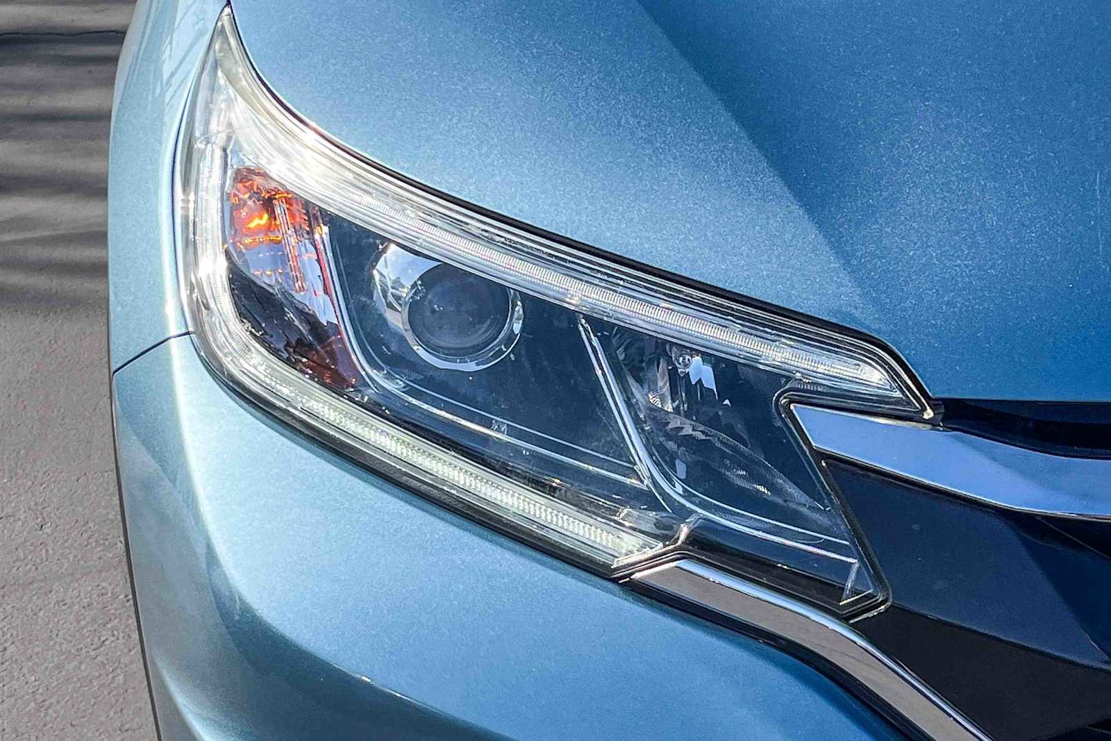 Used 2015 Honda CR-V Touring image 7