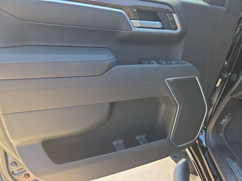 New 2026 Chevrolet Silverado 1500 RST w/ RST Select Package AWD/4WD image 23