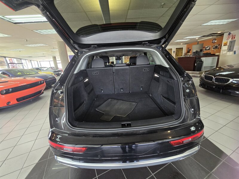 Used 2024 Audi Q5 2.0T Premium Plus AWD/4WD image 37