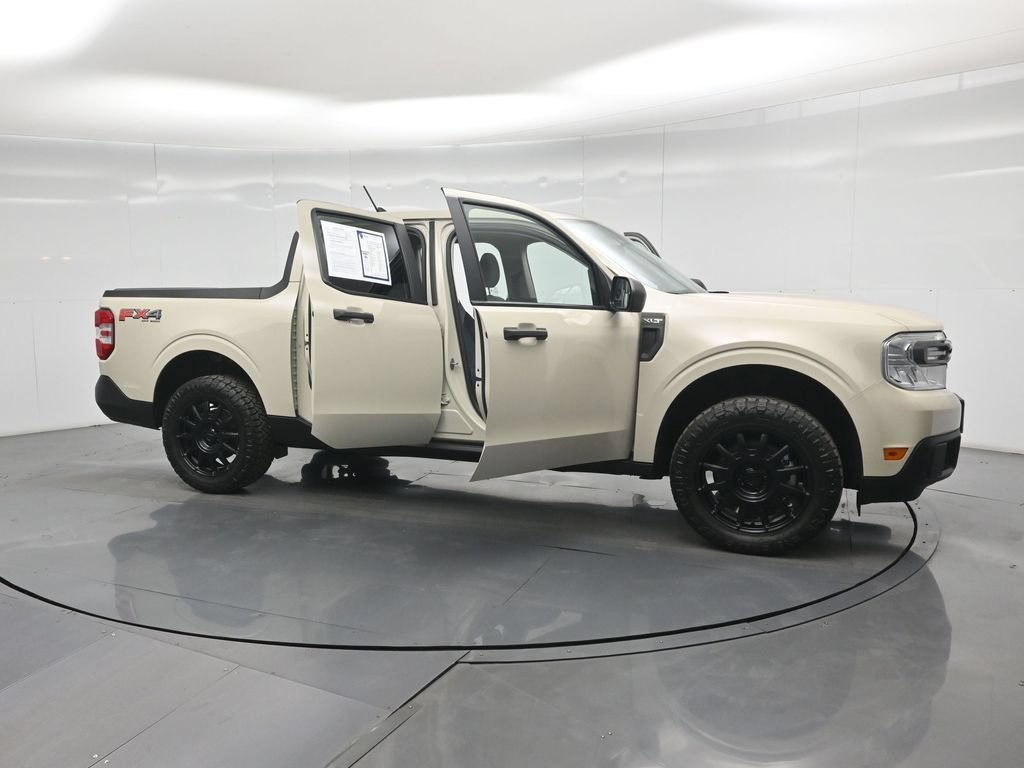 Used 2024 Ford Maverick XLT w/ Equipment Group 300A Standard AWD/4WD image 30