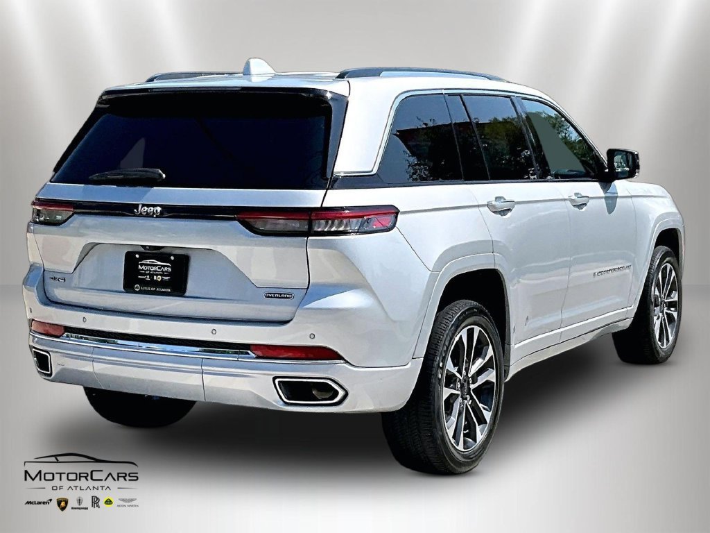 Used 2022 Jeep Grand Cherokee Overland AWD/4WD image 12