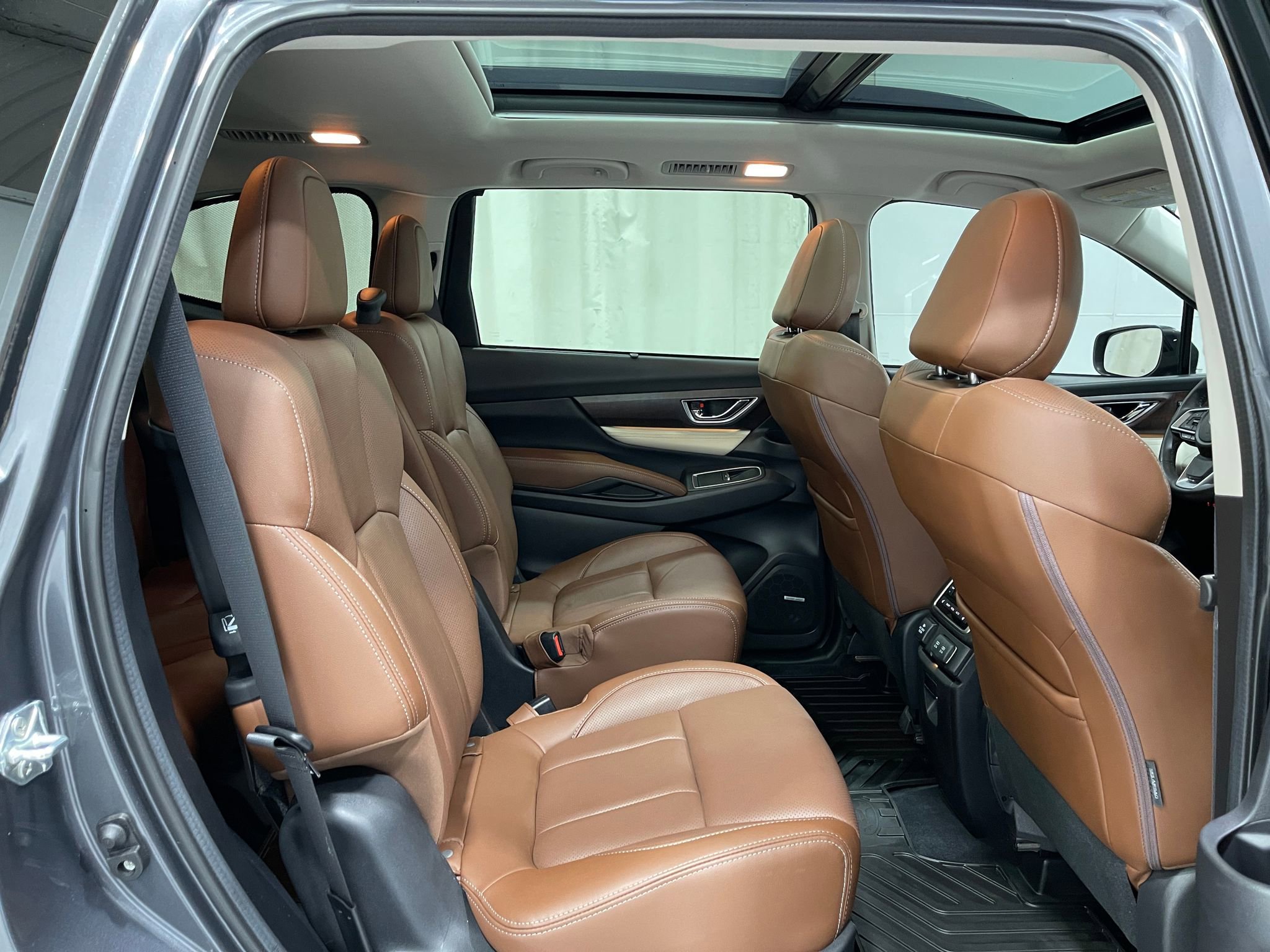 Used 2021 Subaru Ascent Touring AWD/4WD image 34