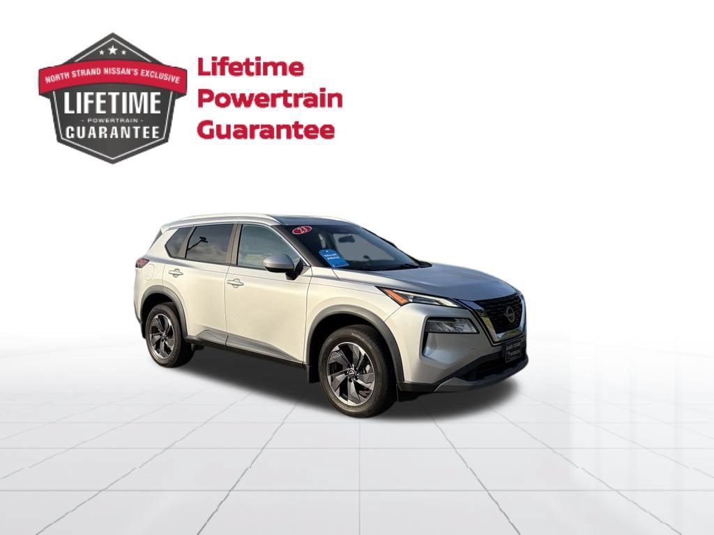 Certified 2023 Nissan Rogue SV w/ SV Premium B Package AWD/4WD image 9