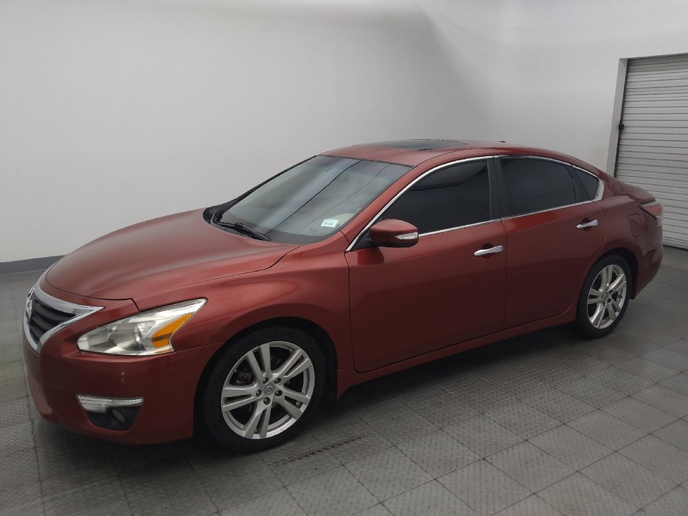 Used 2015 Nissan Altima 3.5 SL FWD image 2