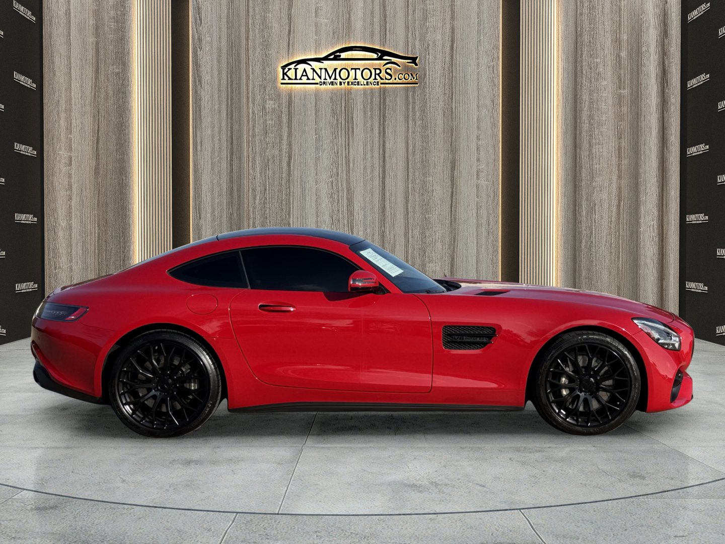 Used 2020 Mercedes-Benz AMG GT AMG GT w/ Lane Tracking Package image 12