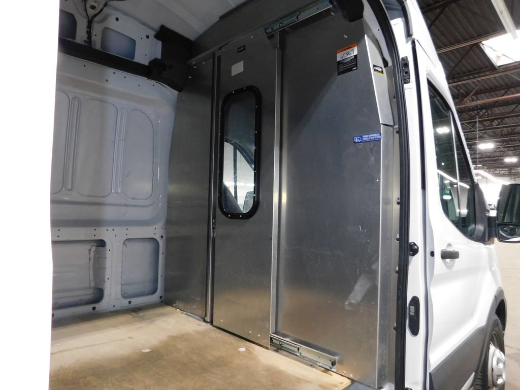Used 2022 Ford Transit 250 148 High Roof AWD image 27