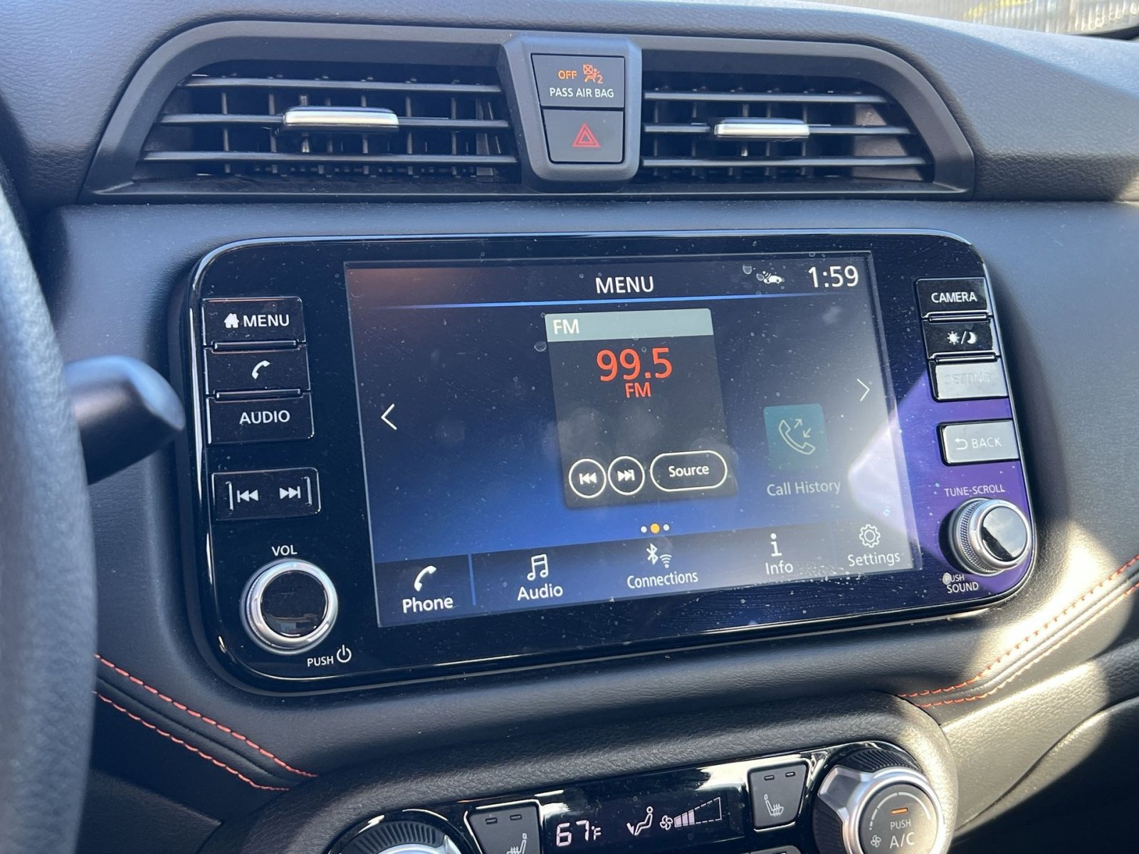 Used 2024 Nissan Versa SR w/ Trunk Package image 17