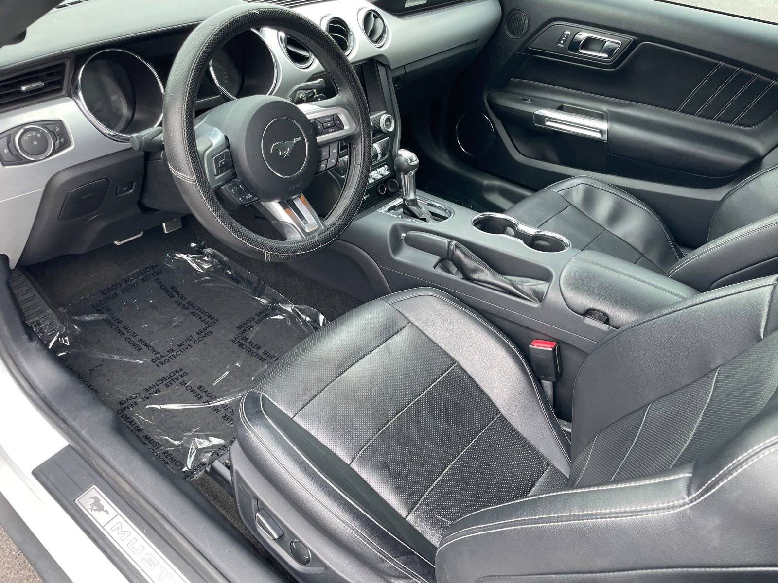 Used 2015 Ford Mustang GT Premium image 20