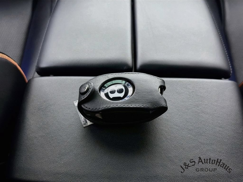 Used 2022 Bentley Bentayga AWD/4WD image 39