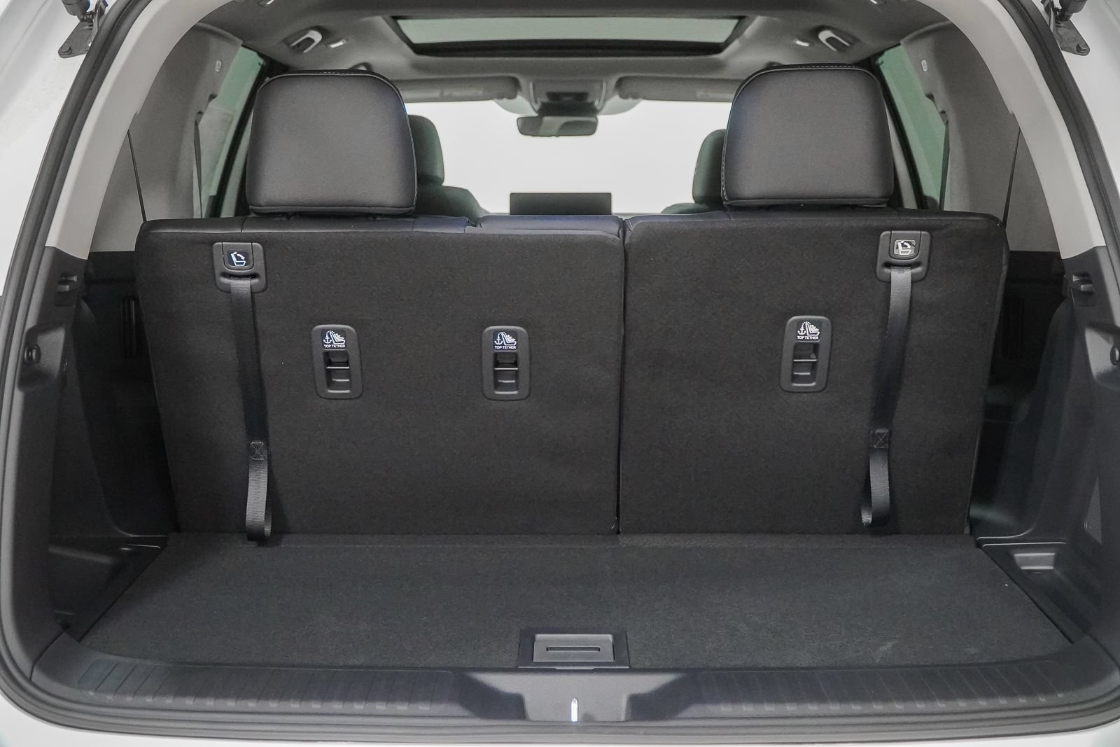 New 2026 Honda Pilot Touring image 9
