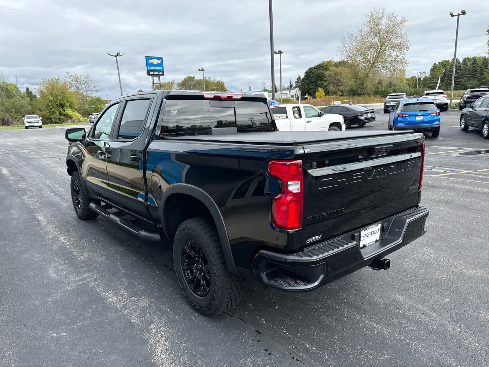 New 2026 Chevrolet Silverado 1500 ZR2 w/ Dark Appearance Package image 10