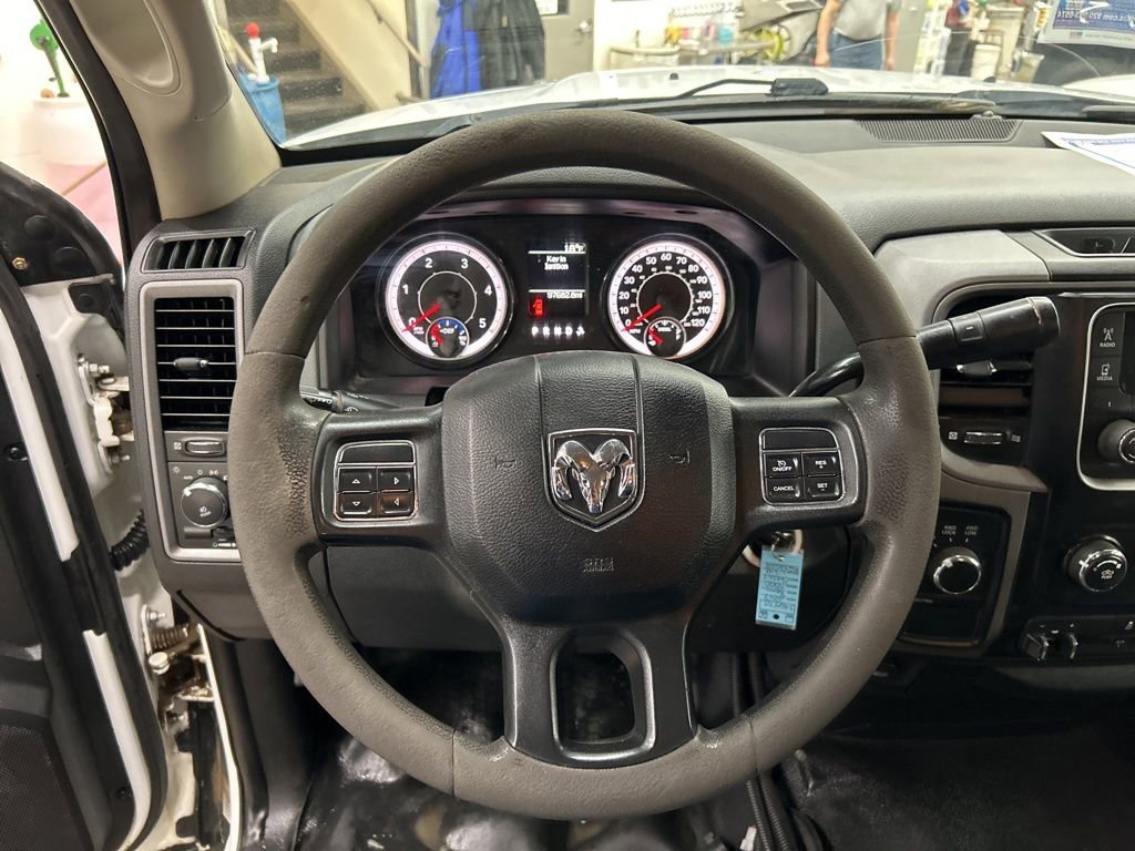 Used 2017 RAM 5500 Tradesman w/ Power Accessory Group AWD/4WD image 14