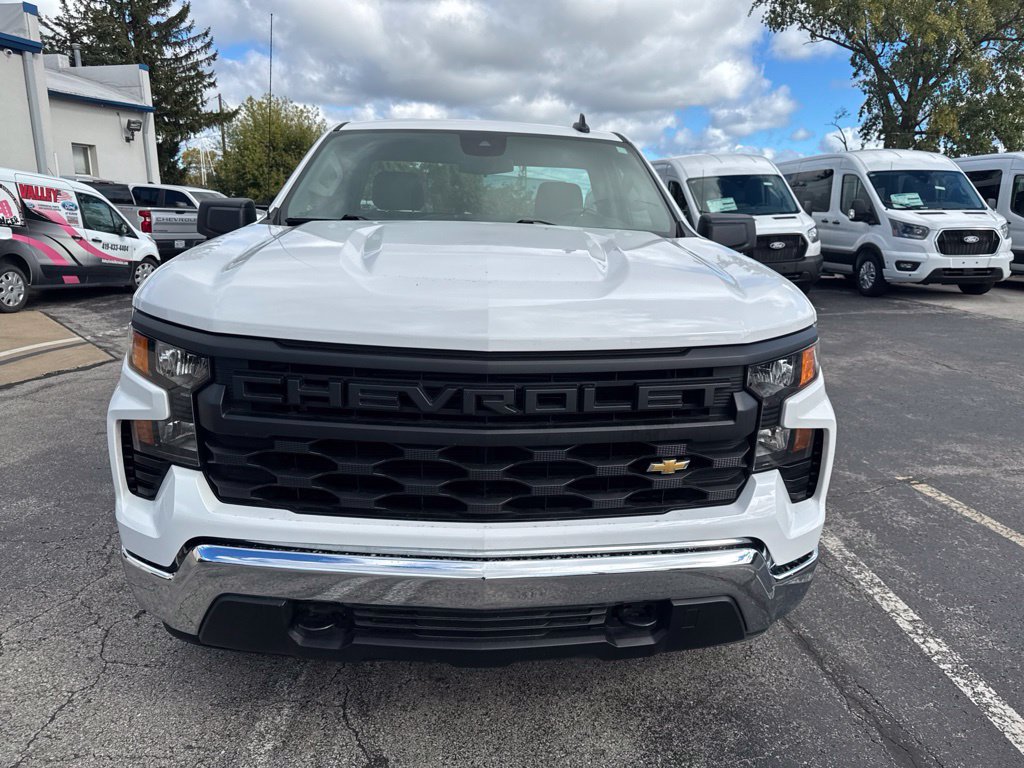Used 2025 Chevrolet Silverado 1500 W/T RWD image 11