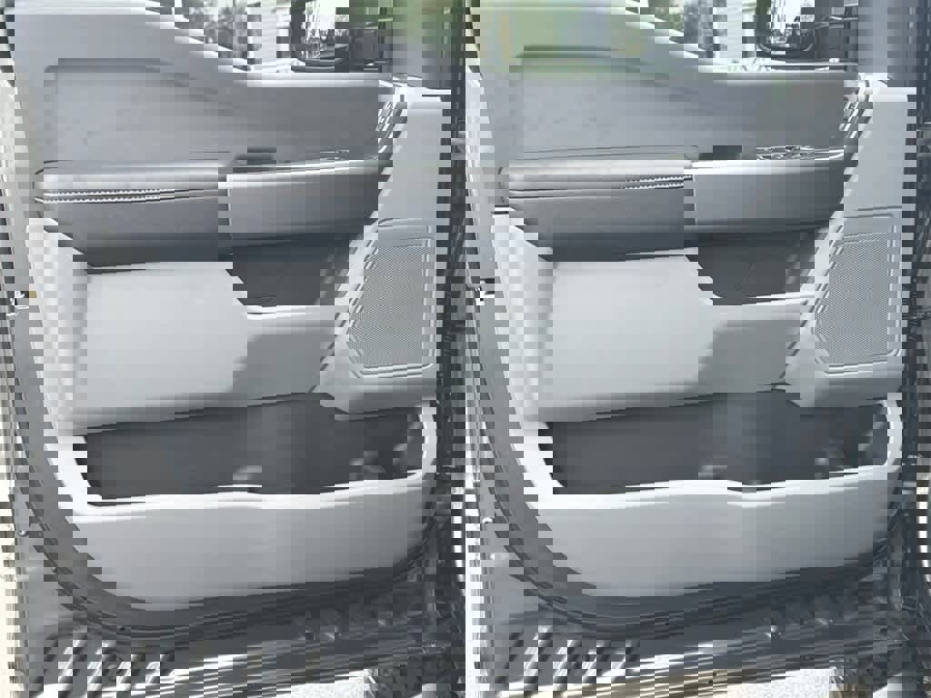 New 2025 Ford F250 XL w/ STX Appearance Package image 11