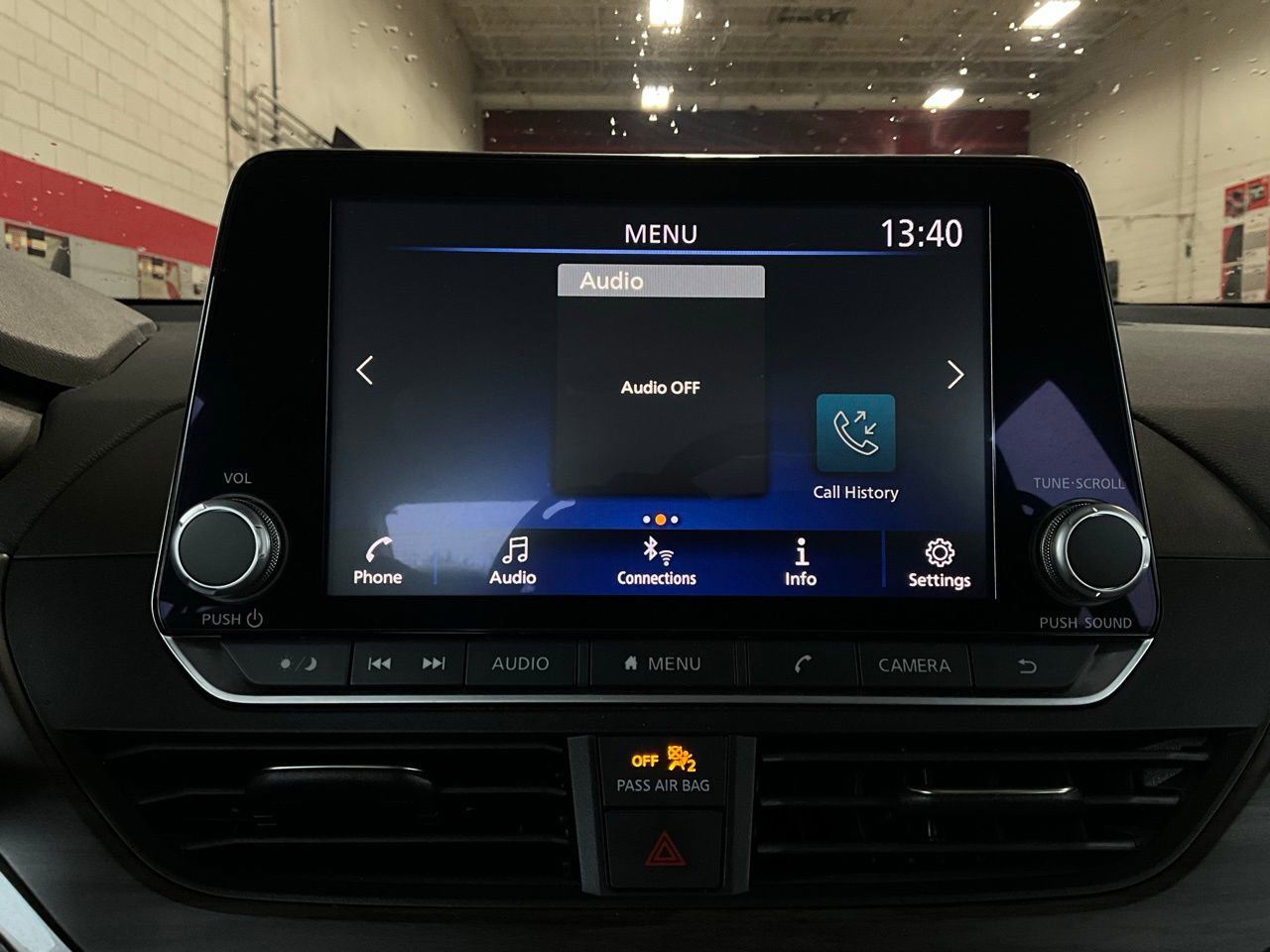 Used 2025 Nissan Altima 2.5 SV image 28