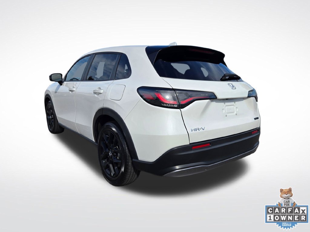Used 2025 Honda HR-V Sport image 5