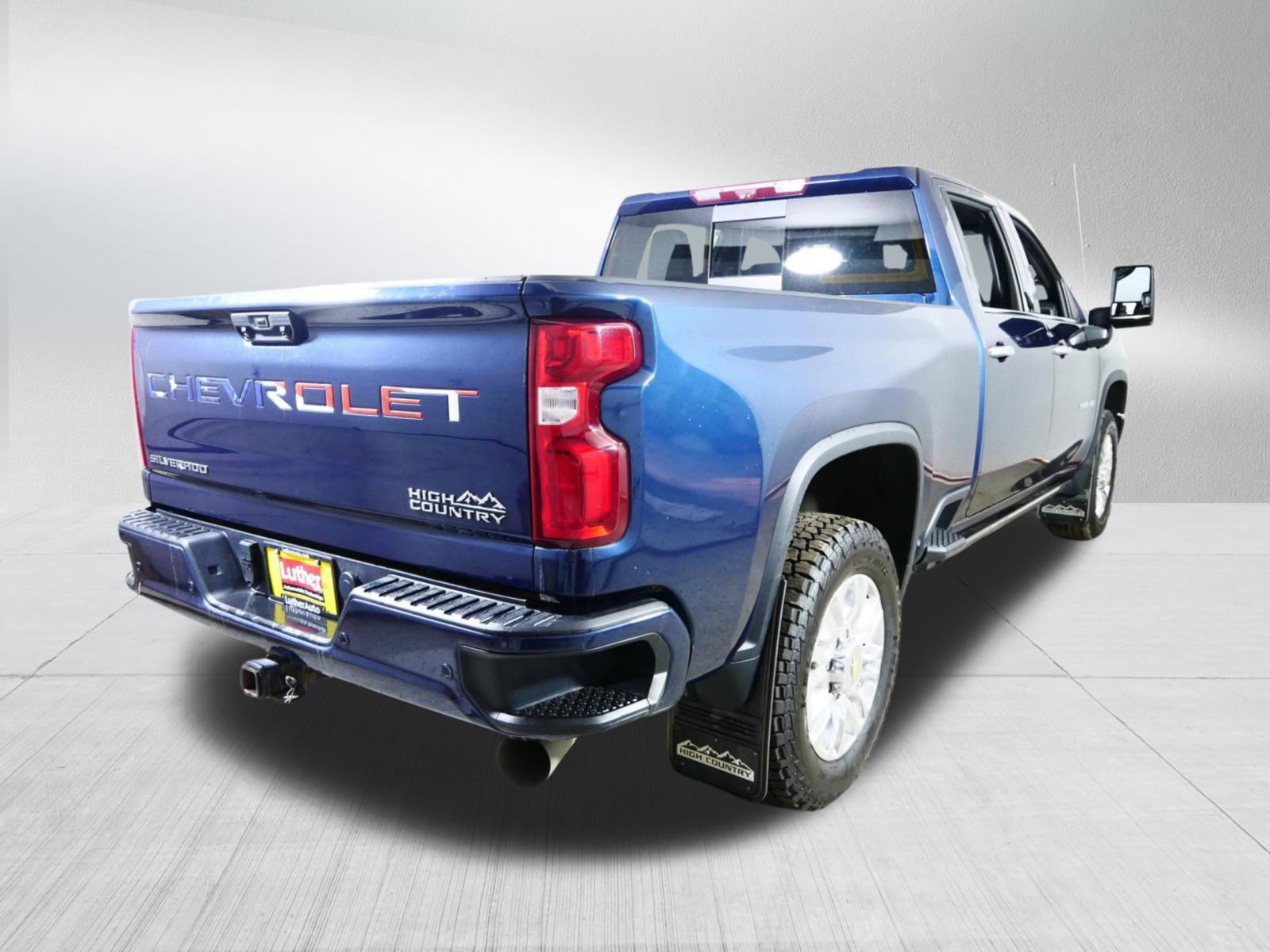 Used 2022 Chevrolet Silverado 3500 High Country w/ Z71 Off-Road Package image 7