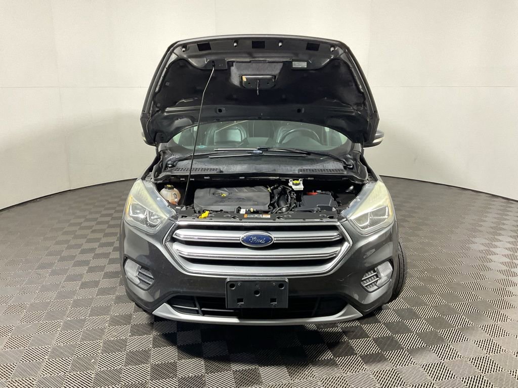Used 2017 Ford Escape Titanium image 6