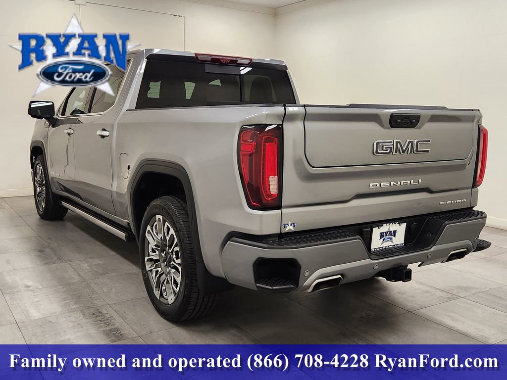 Used 2023 GMC Sierra 1500 Denali Ultimate image 4