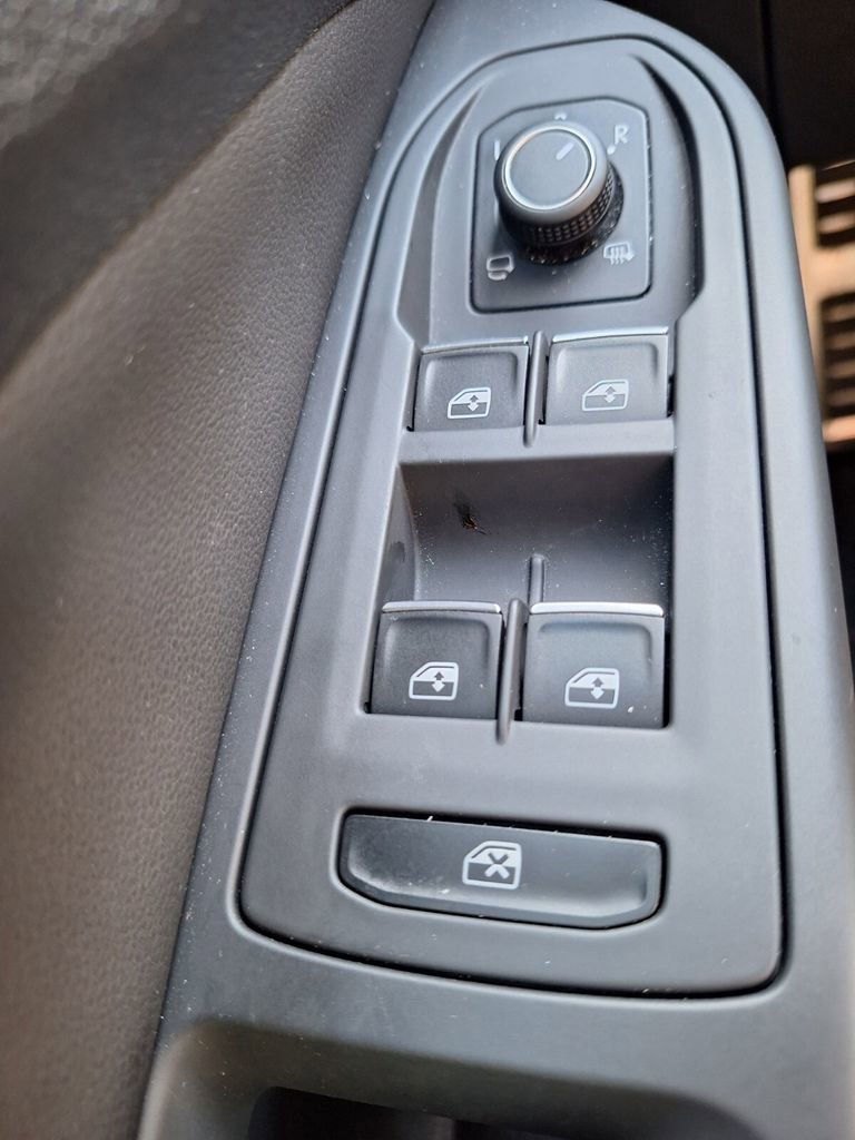 Used 2024 Volkswagen GTI Autobahn image 17