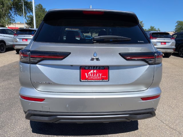 New 2026 Mitsubishi Outlander ES AWD/4WD image 4