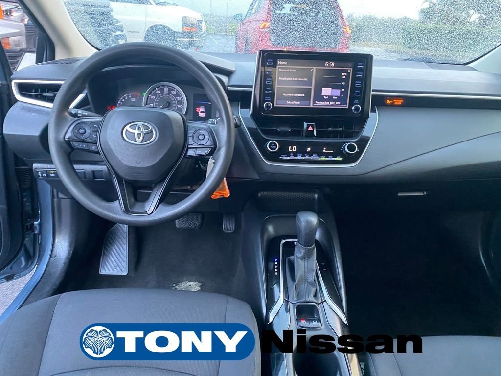 Used 2020 Toyota Corolla LE image 30