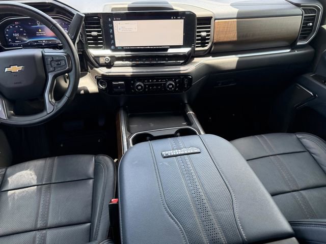 Certified 2024 Chevrolet Silverado 2500 High Country w/ High Country Premium Package AWD/4WD image 17