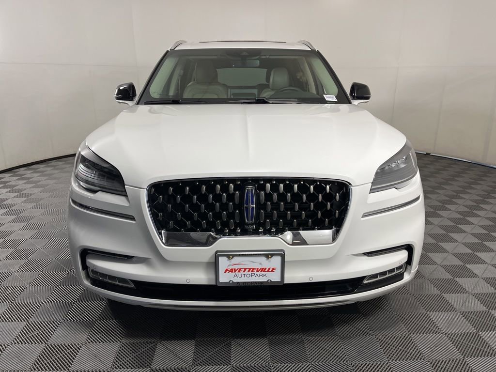 Used 2021 Lincoln Aviator Grand Touring w/ Elements Package Plus image 18