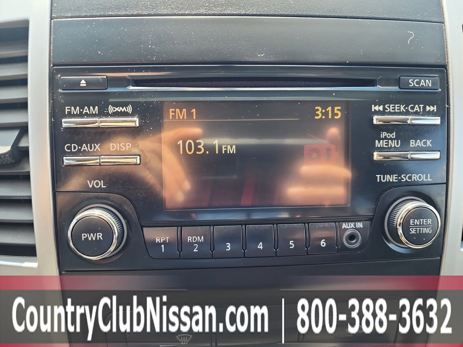 Used 2014 Nissan Frontier SV AWD/4WD image 14