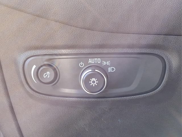 Used 2024 Chevrolet Equinox LS w/ LS Convenience Package FWD image 17