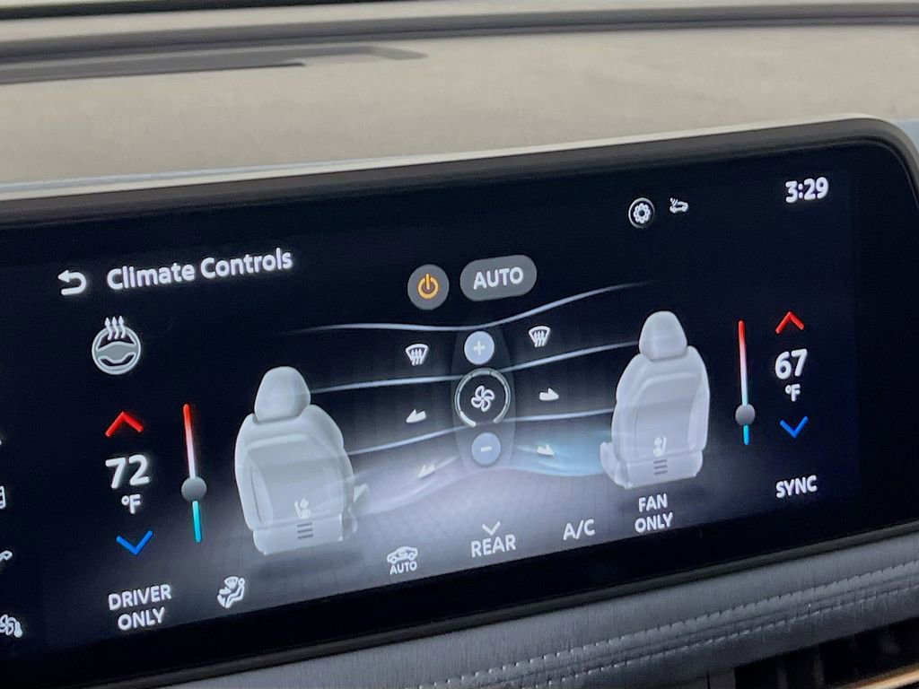 Used 2025 Nissan Ariya Platinum image 20