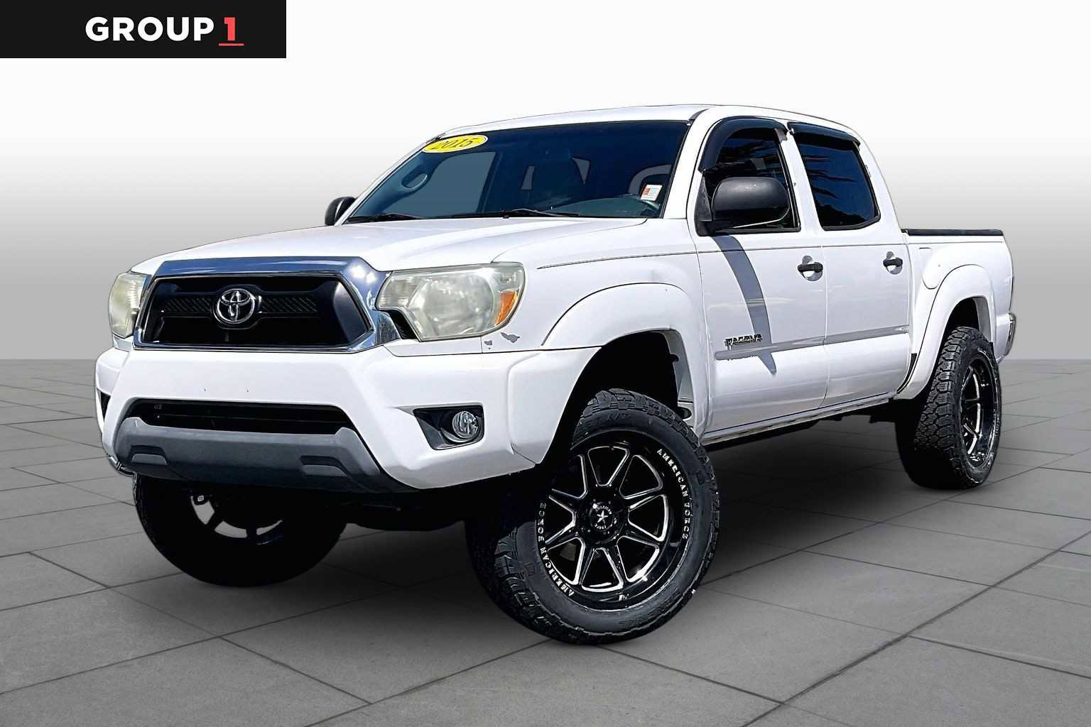 Used 2015 Toyota Tacoma PreRunner w/ SR5 Package RWD image 1