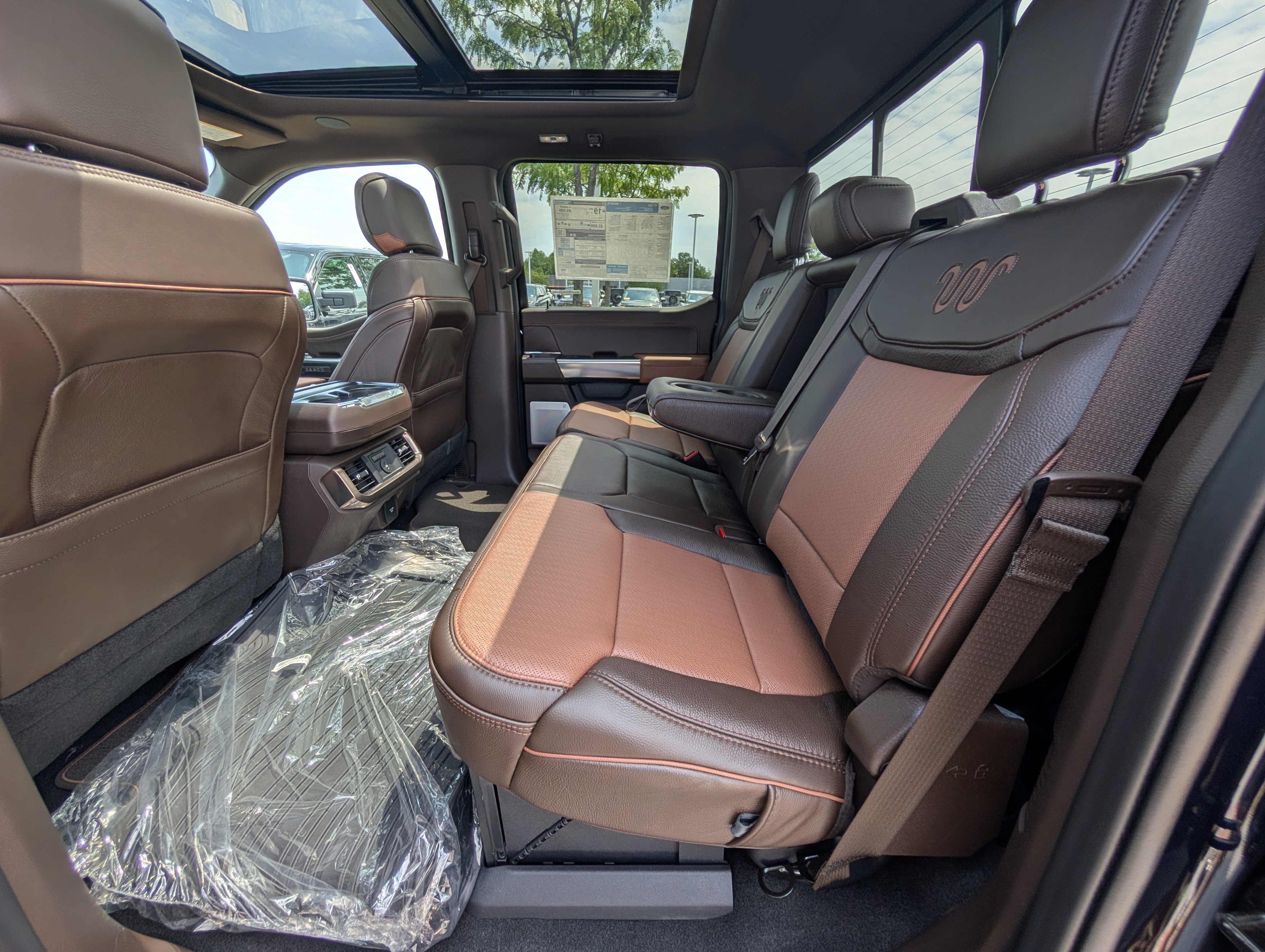 New 2026 Ford F150 King Ranch w/ Equipment Group 601A High AWD/4WD image 9