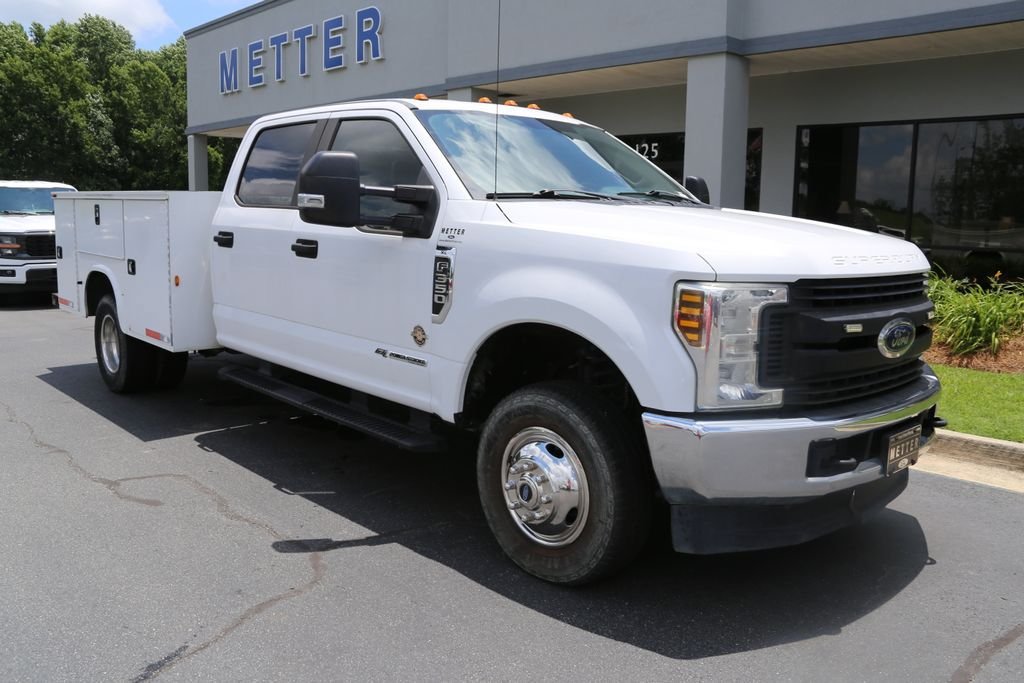 Used 2018 Ford F350 XL w/ Power Equipment Group AWD/4WD image 2