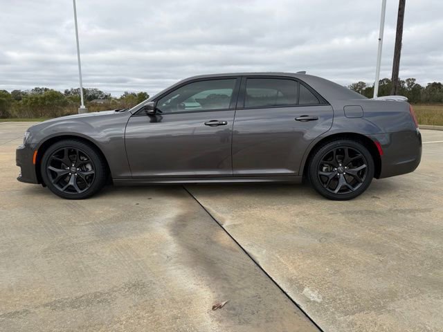 Used 2022 Chrysler 300 S video 2