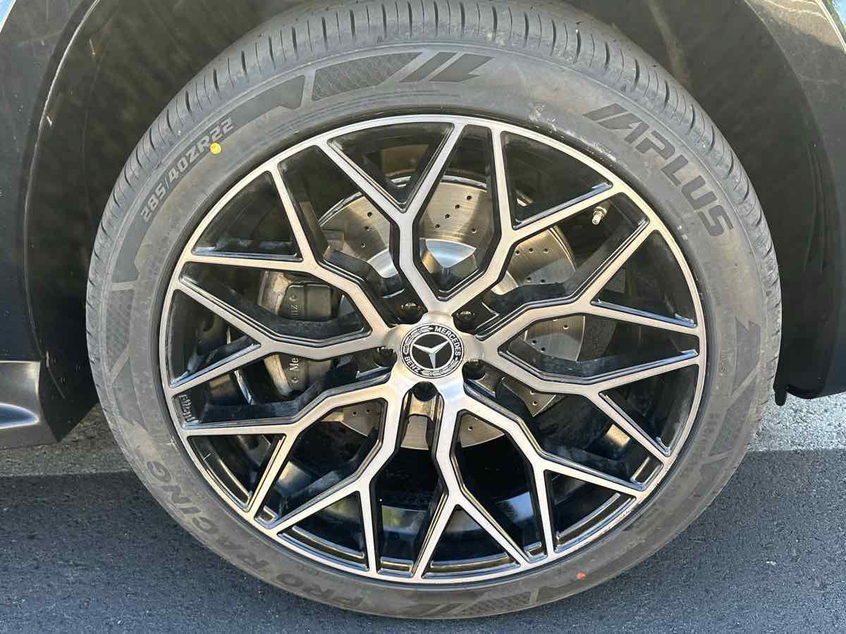 Used 2018 Mercedes-Benz GLS 550 4MATIC w/ Driver Assistance Package image 66