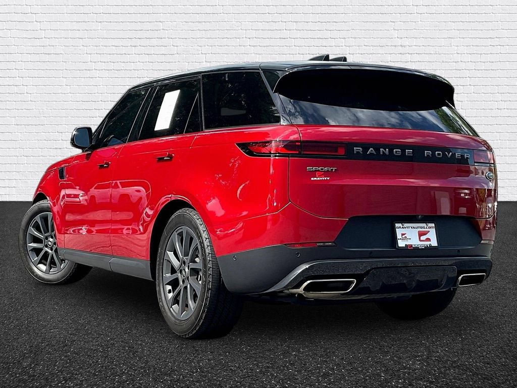 Used 2023 Land Rover Range Rover Sport SE AWD/4WD image 4