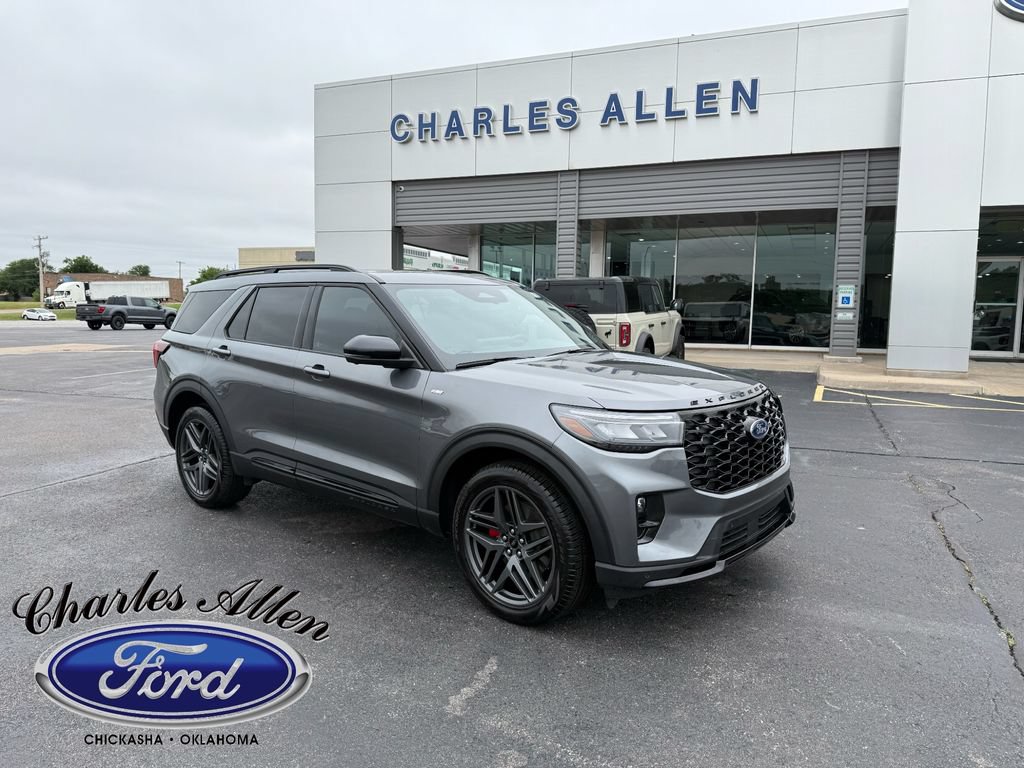 Used 2025 Ford Explorer ST-Line w/ Premium Package AWD/4WD image 1
