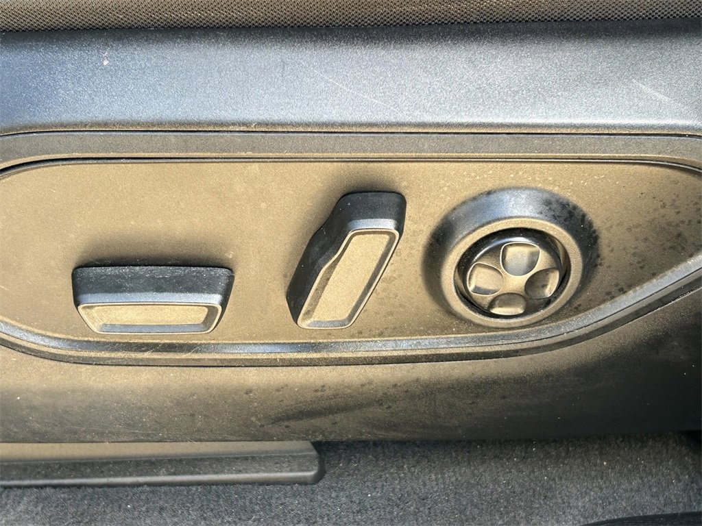 Used 2021 Jeep Grand Cherokee L Overland image 25