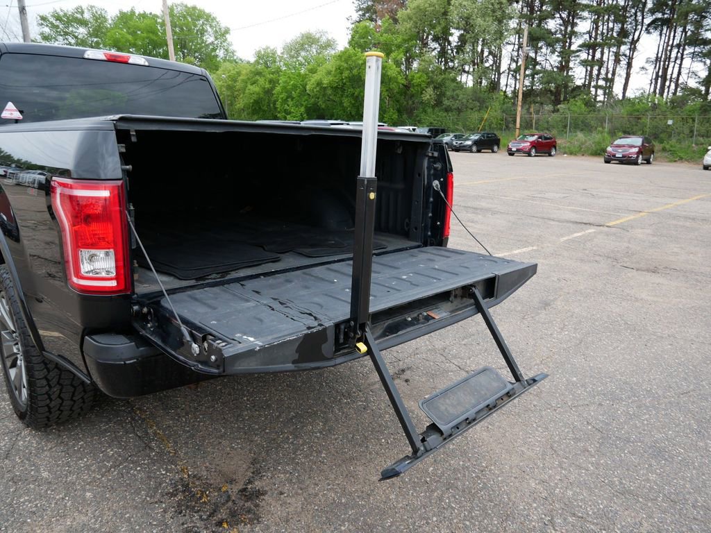 Used 2016 Ford F150 XLT w/ Equipment Group 301A Mid AWD/4WD image 10