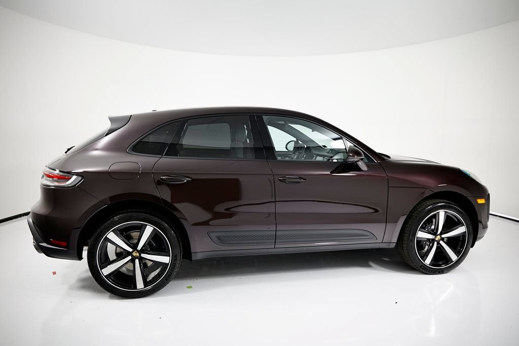 New 2026 Porsche Macan AWD/4WD image 6