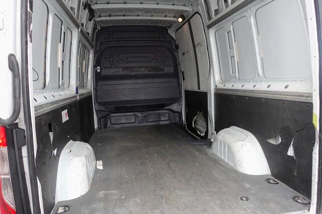 Used 2020 Mercedes-Benz Sprinter 144 Cargo w/ Cargo Protection Package image 17