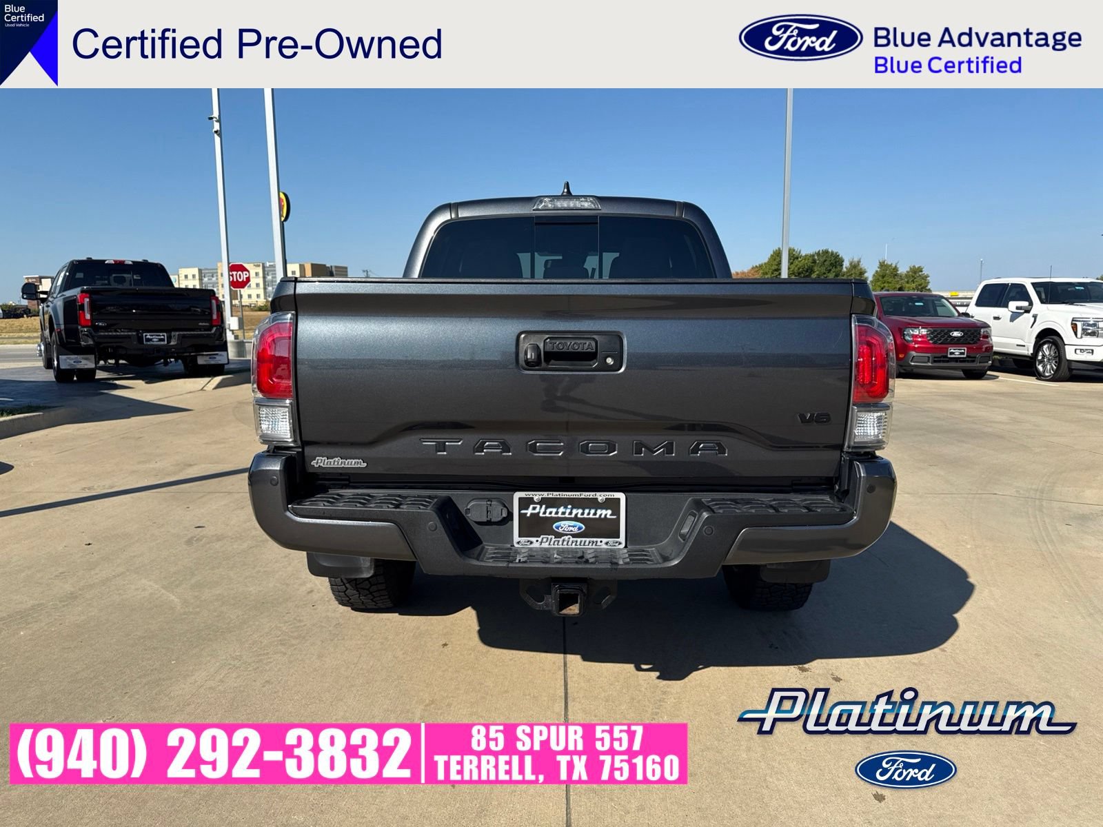 Used 2023 Toyota Tacoma TRD Sport w/ Technology Package AWD/4WD image 4