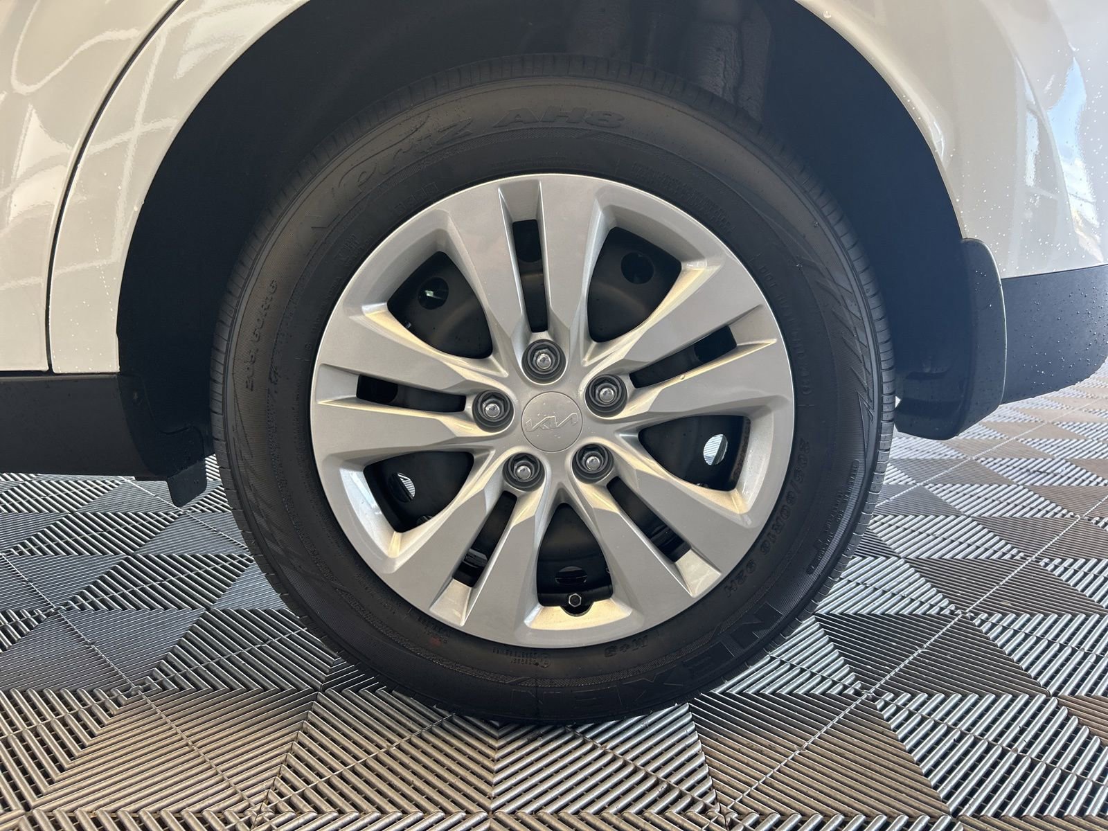 New 2025 Kia Soul LX image 7