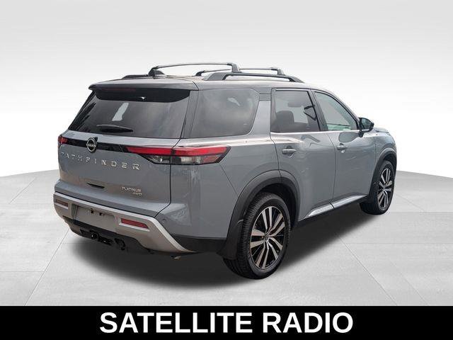Used 2024 Nissan Pathfinder Platinum image 6